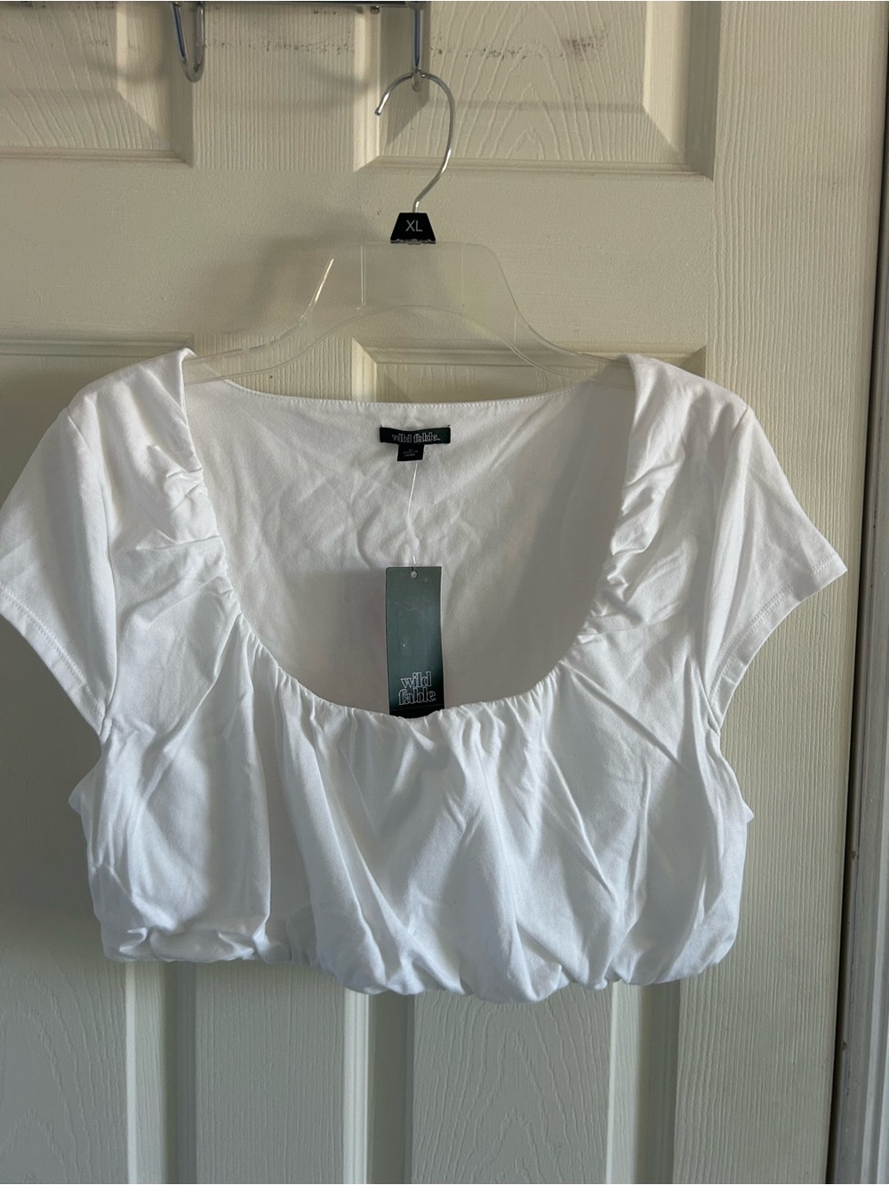 wild fable White Scoop-Neck Cropped Tee